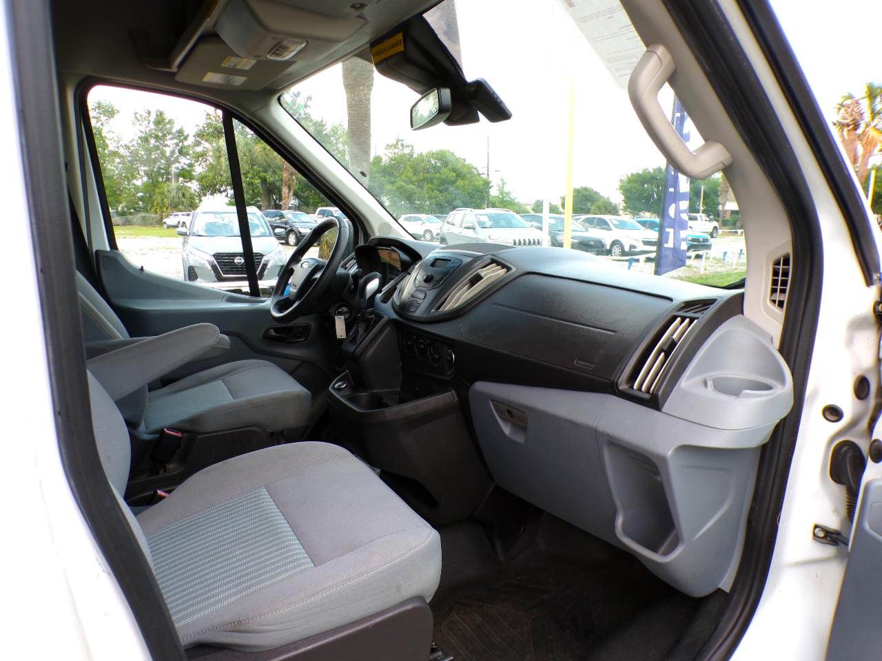 Ford Transit  2019