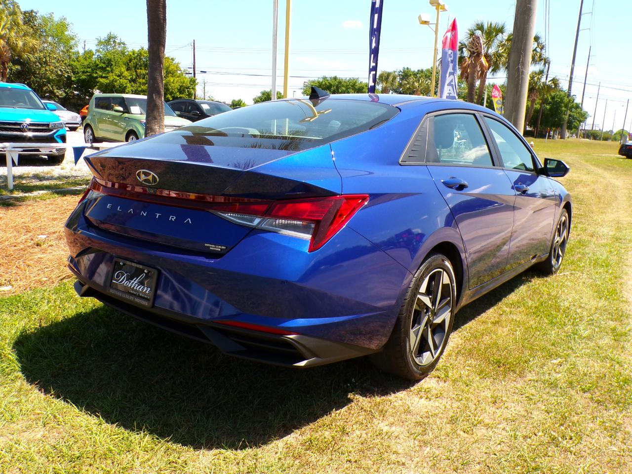 Hyundai Elantra SEL 2023