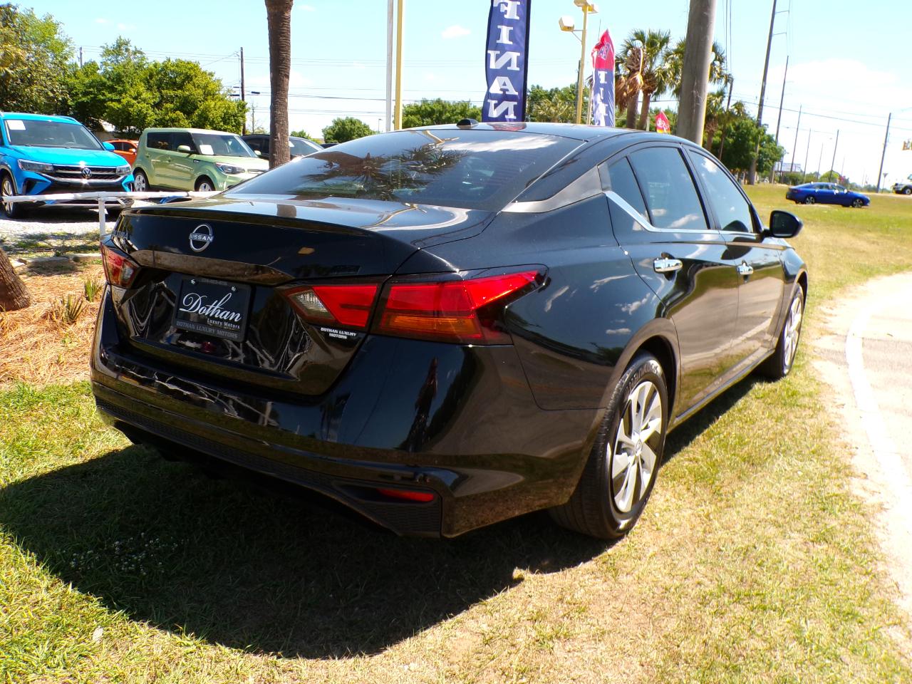 Nissan Altima 2.5 S 2025