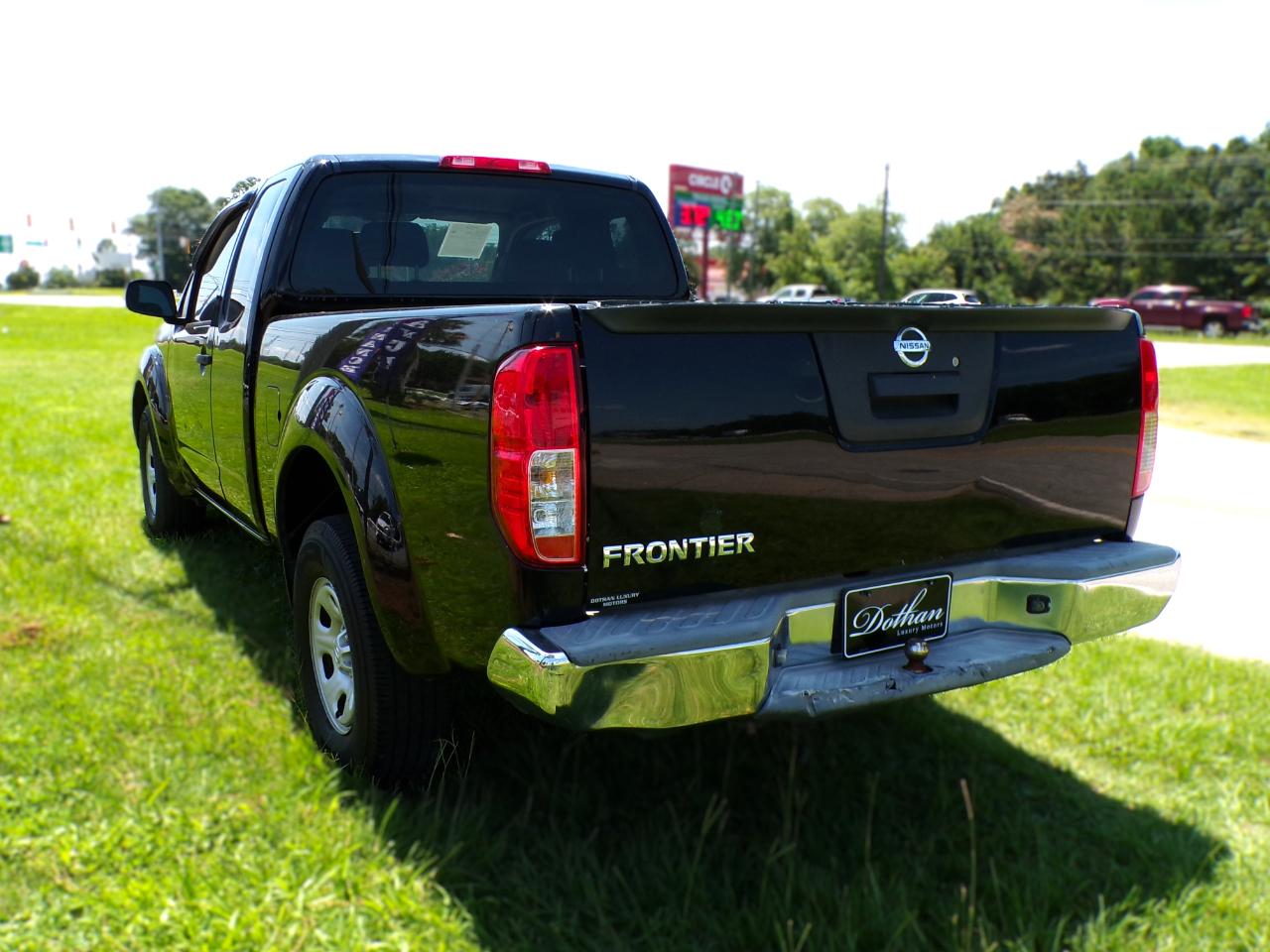 Nissan Frontier  2015