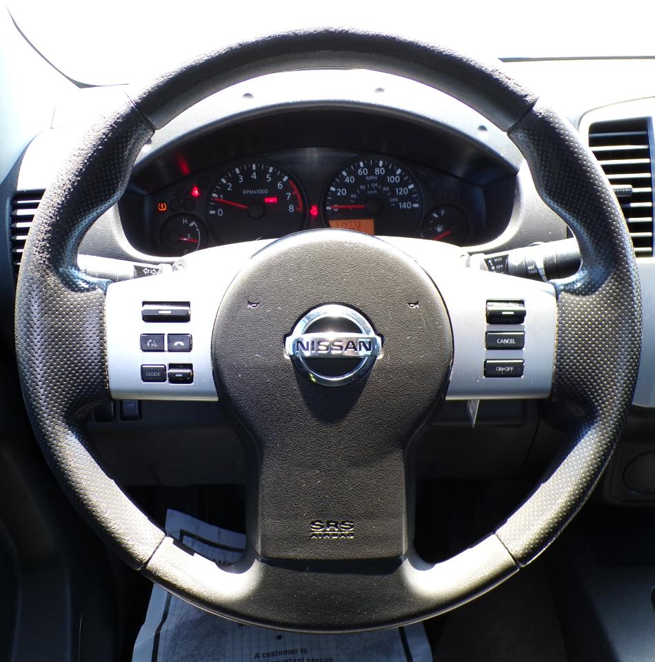 Nissan Frontier  2015