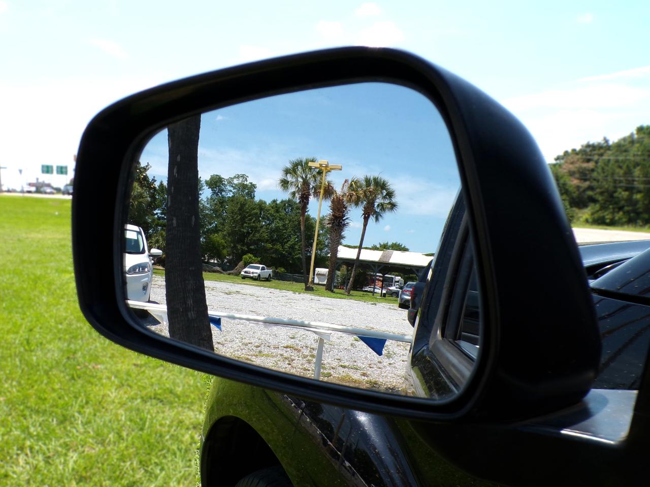 Nissan Frontier  2015