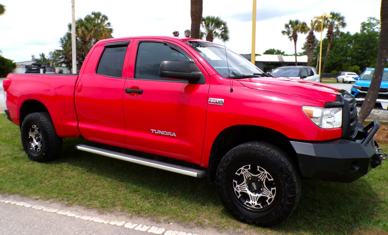 Toyota Tundra  2013
