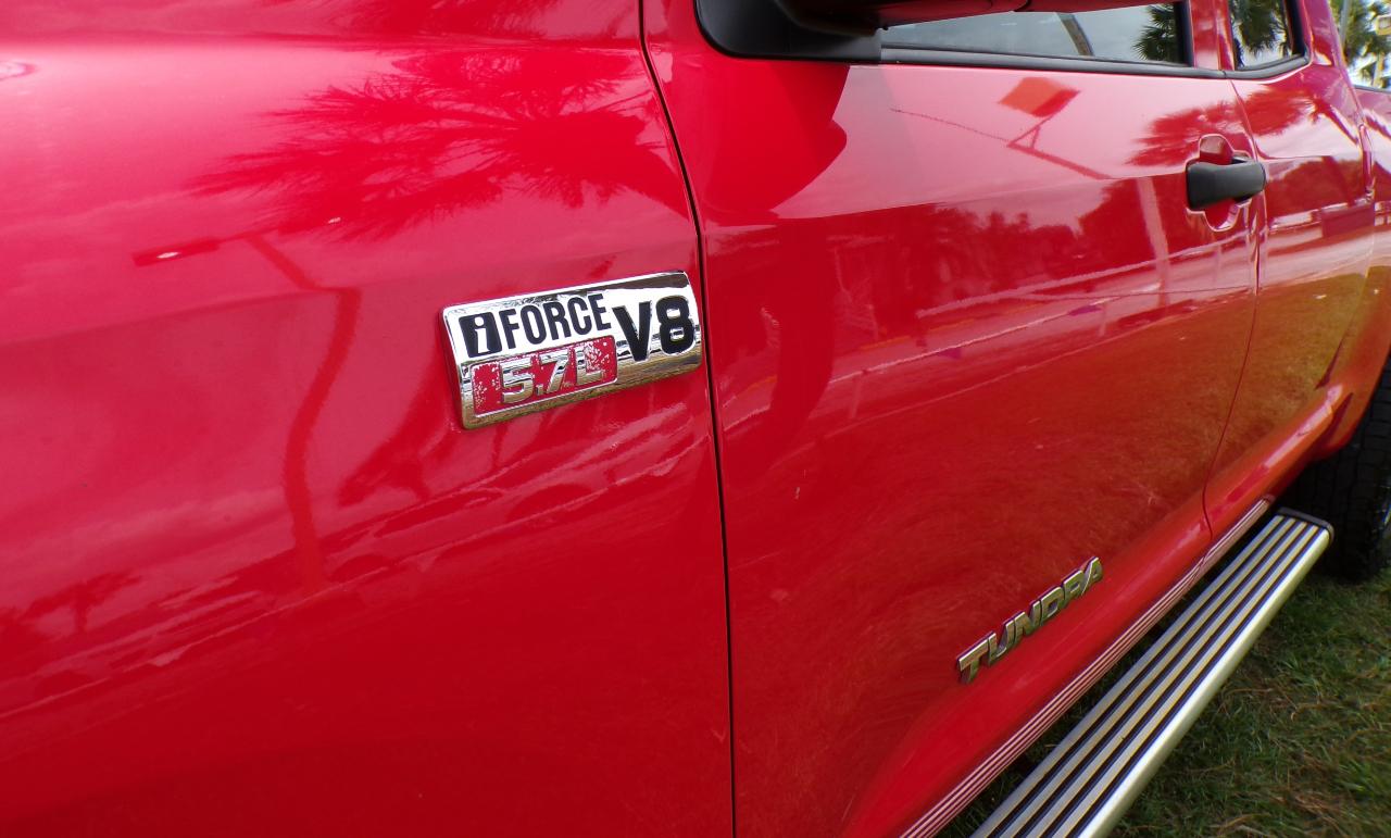 Toyota Tundra  2013