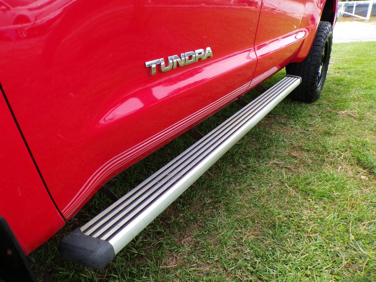 Toyota Tundra  2013