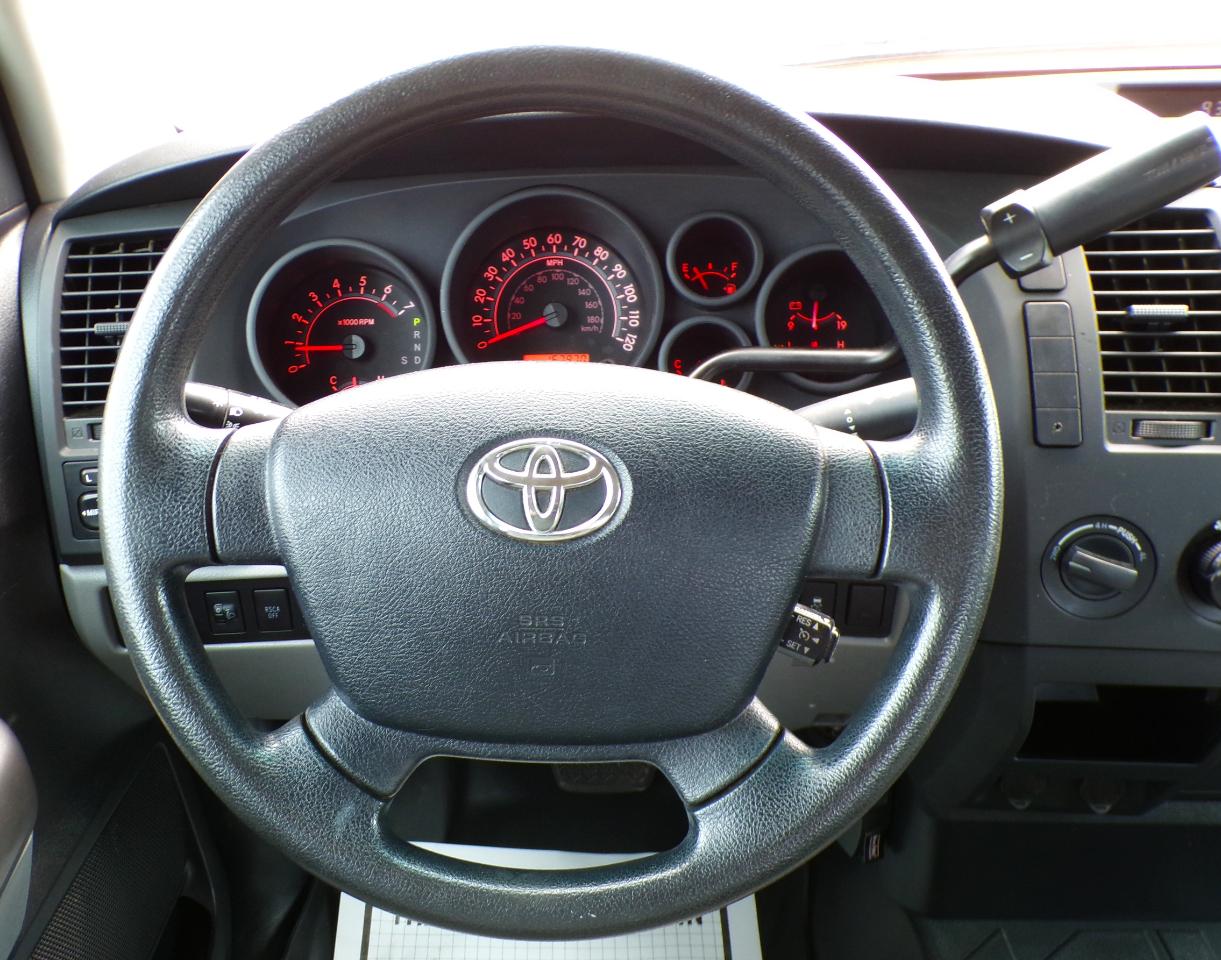 Toyota Tundra  2013