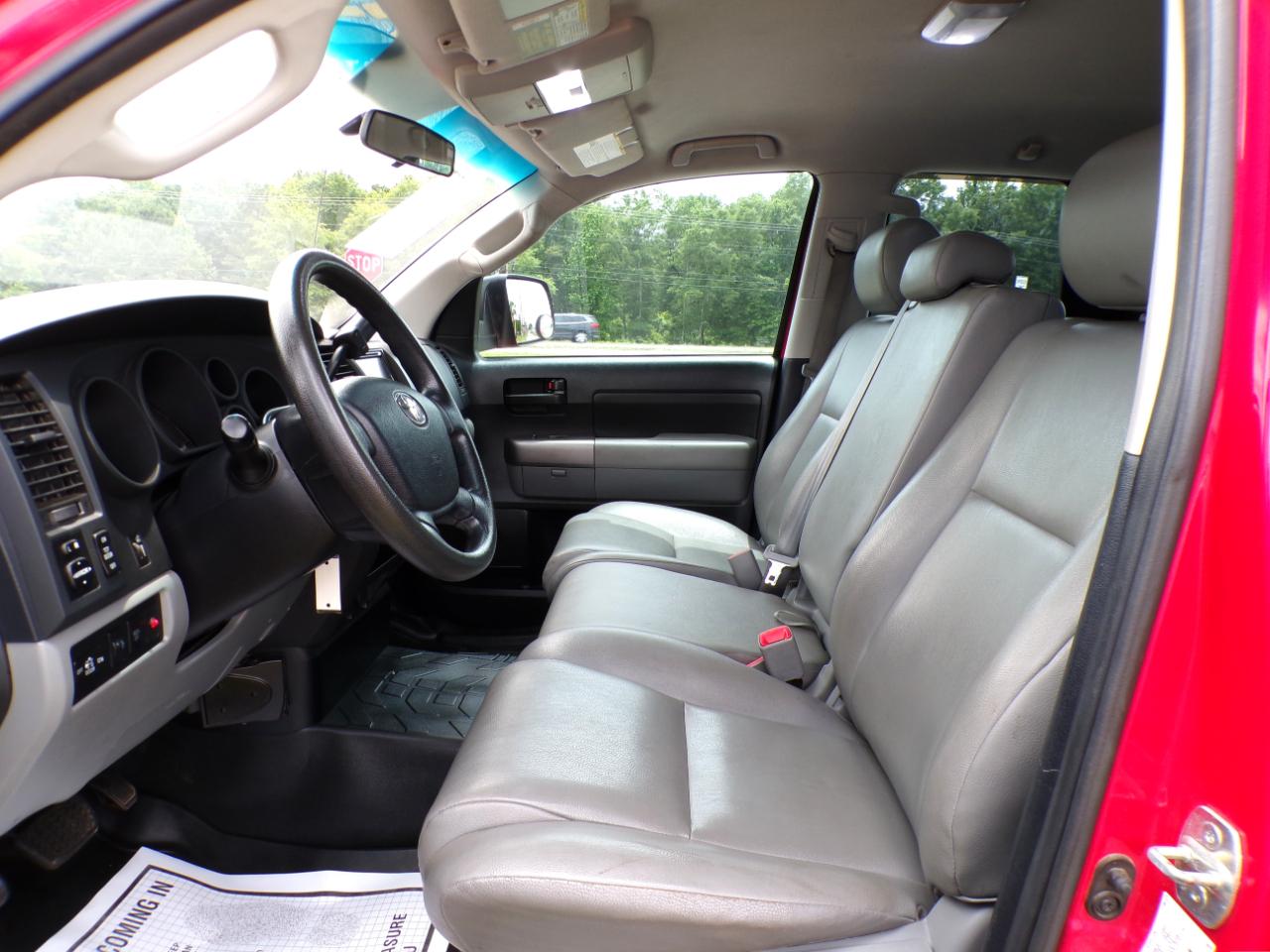 Toyota Tundra  2013
