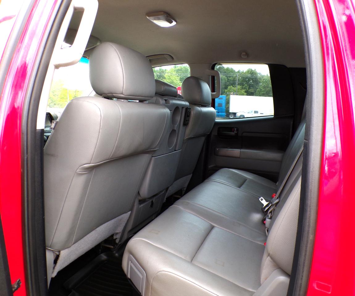 Toyota Tundra  2013