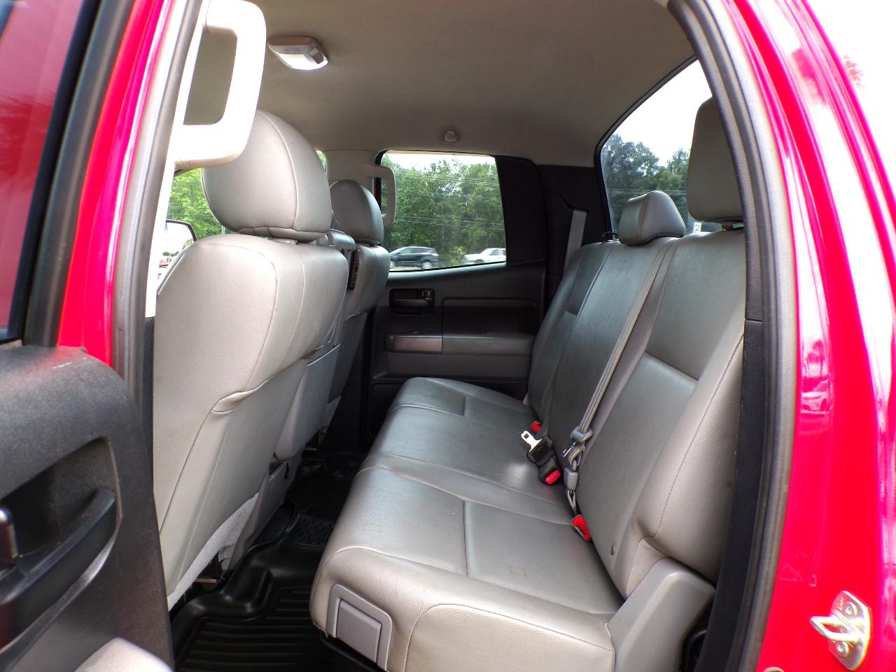 Toyota Tundra  2013