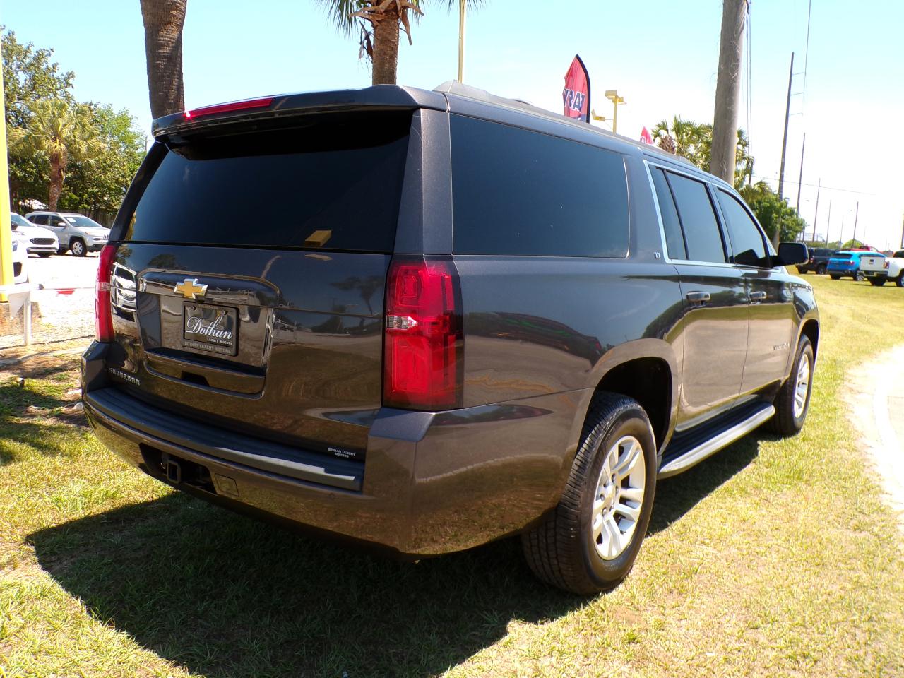 Chevrolet Suburban LT 2017