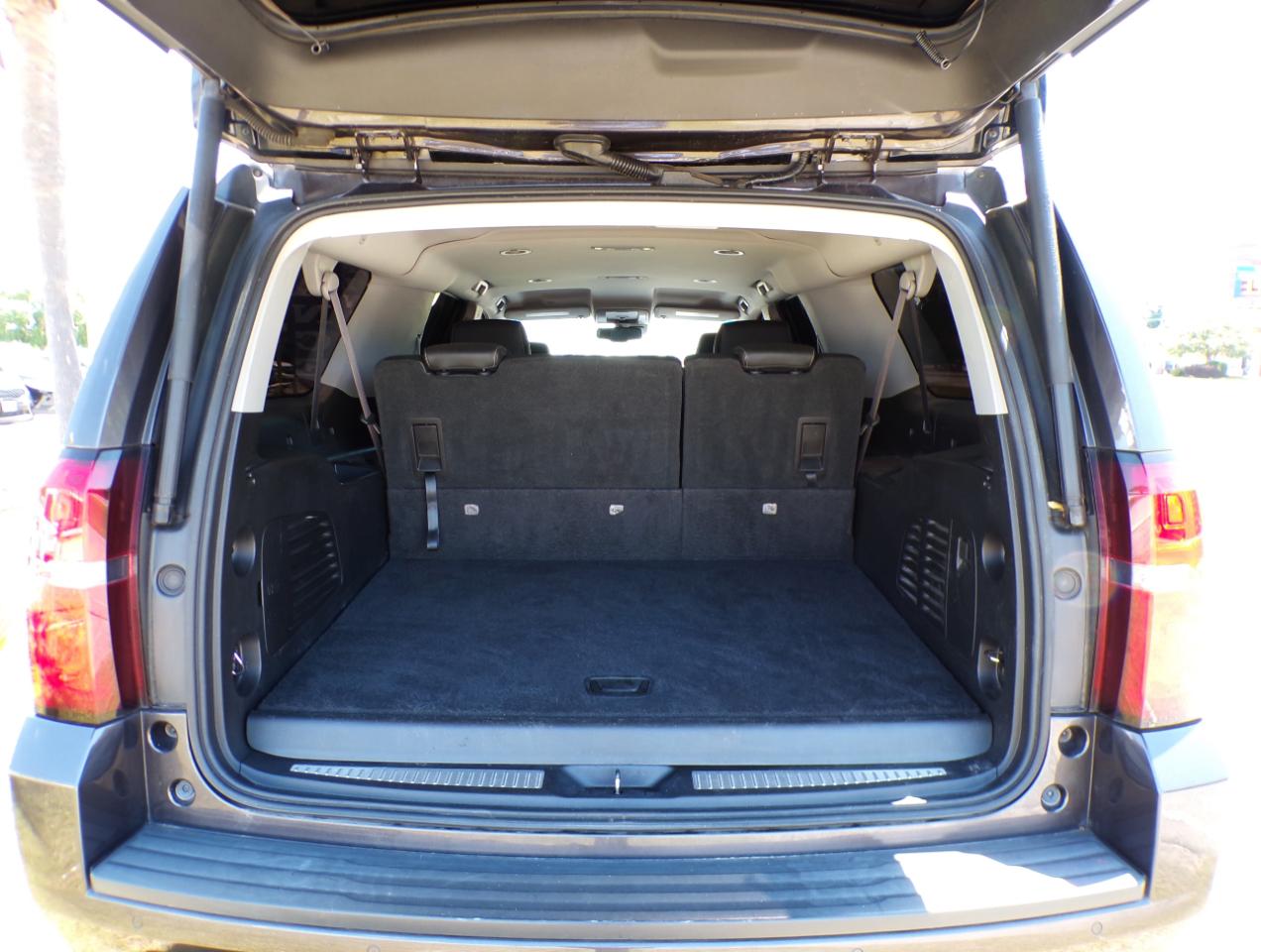 Chevrolet Suburban LT 2017