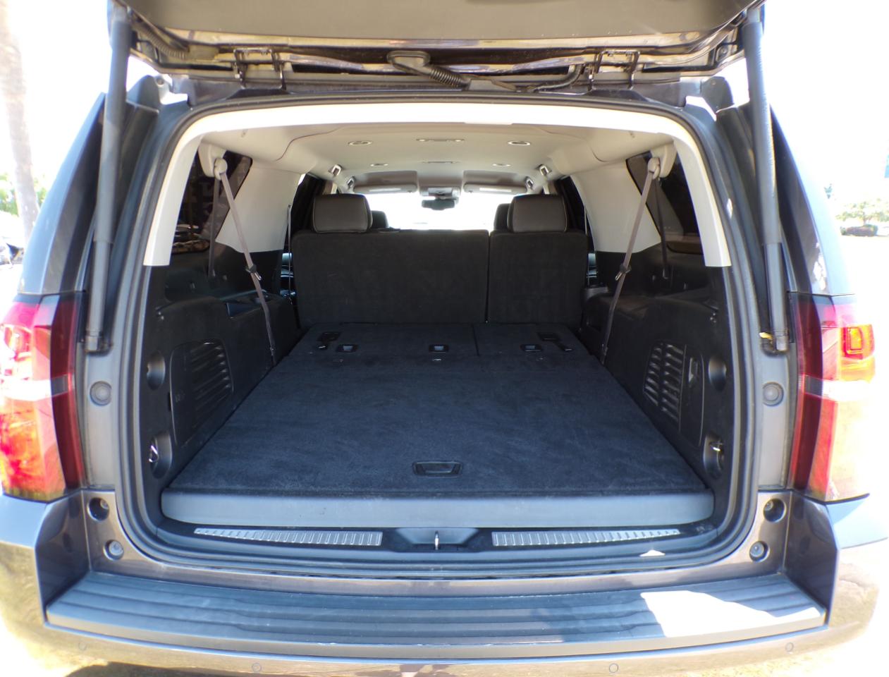 Chevrolet Suburban LT 2017