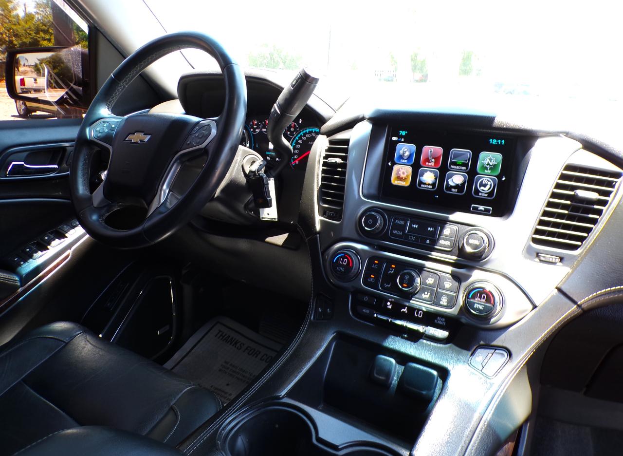 Chevrolet Suburban LT 2017
