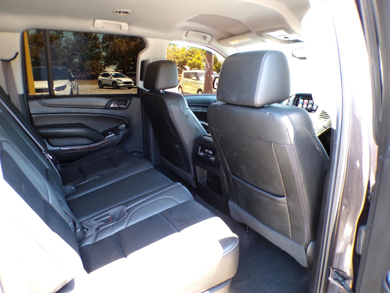 Chevrolet Suburban LT 2017