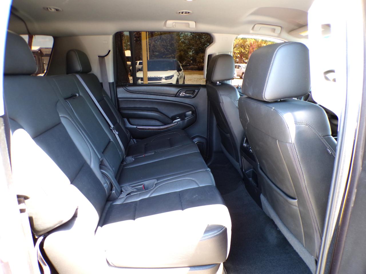 Chevrolet Suburban LT 2017