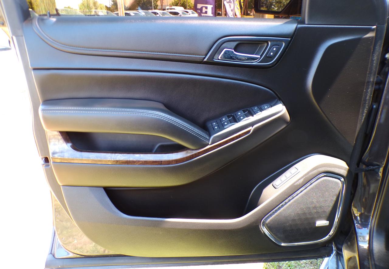 Chevrolet Suburban LT 2017