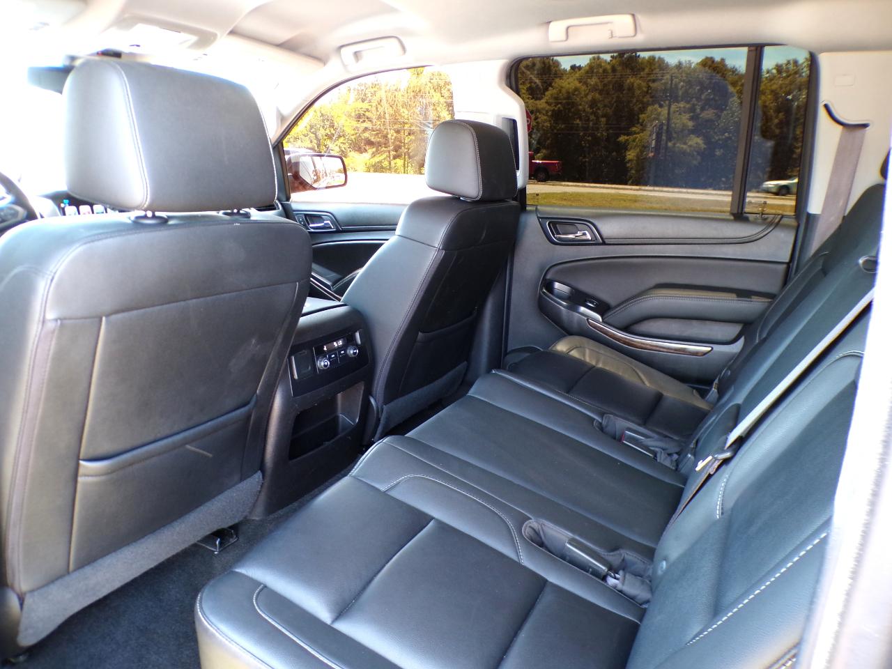Chevrolet Suburban LT 2017