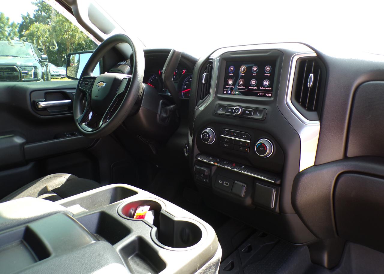 Chevrolet Silverado 1500 Custom Crew Cab 4WD 2023