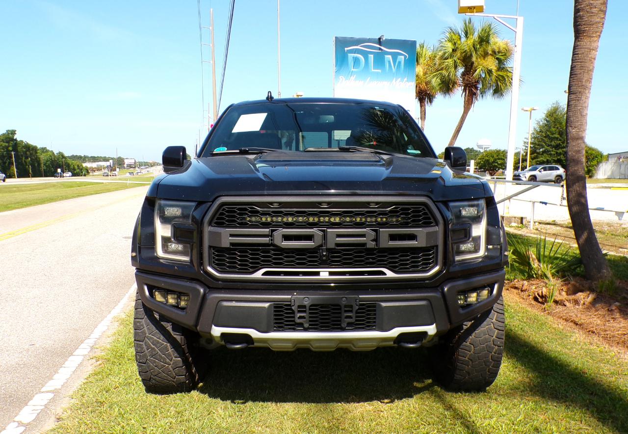 Ford F-150 Raptor SuperCrew 4WD 2019