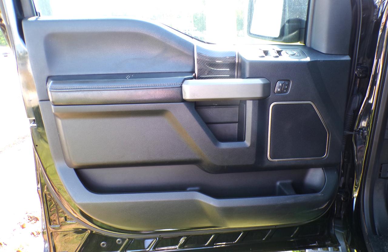 Ford F-150 Raptor SuperCrew 4WD 2019
