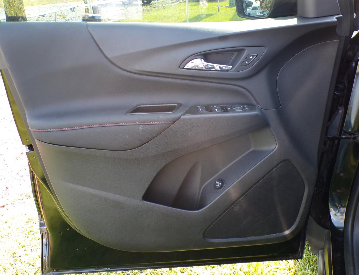 2023 Chevrolet Equinox RS - Photo 27