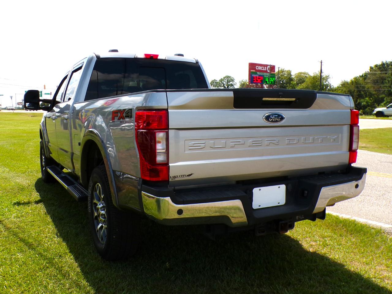 Ford F-250 SD XL Crew Cab 4WD 2022