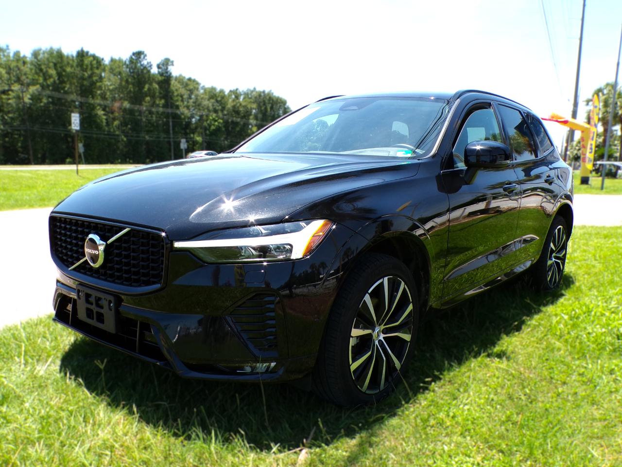 Volvo XC60 B5 Plus Dark AWD 2024