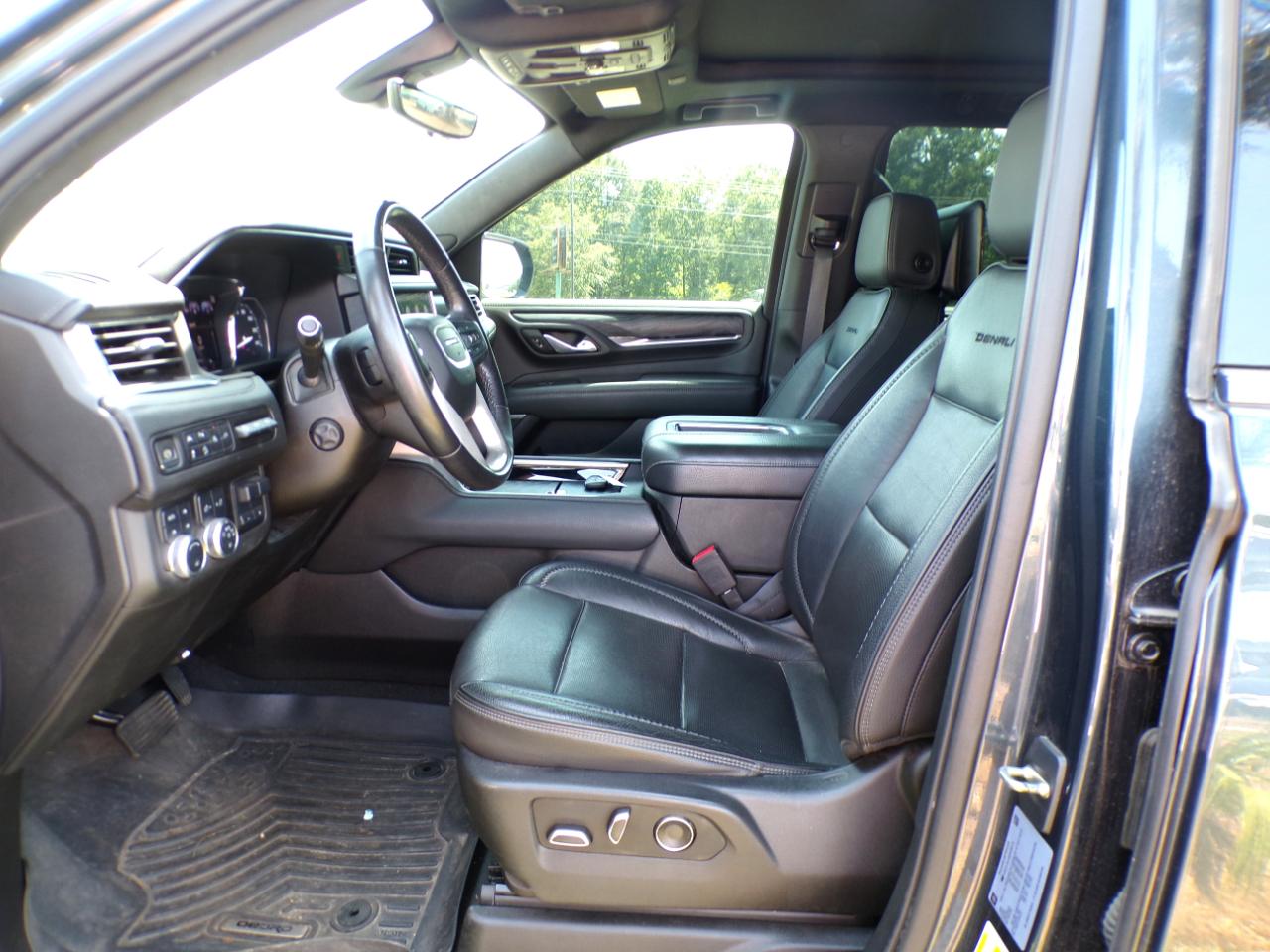 GMC Yukon XL Denali 4WD 2021