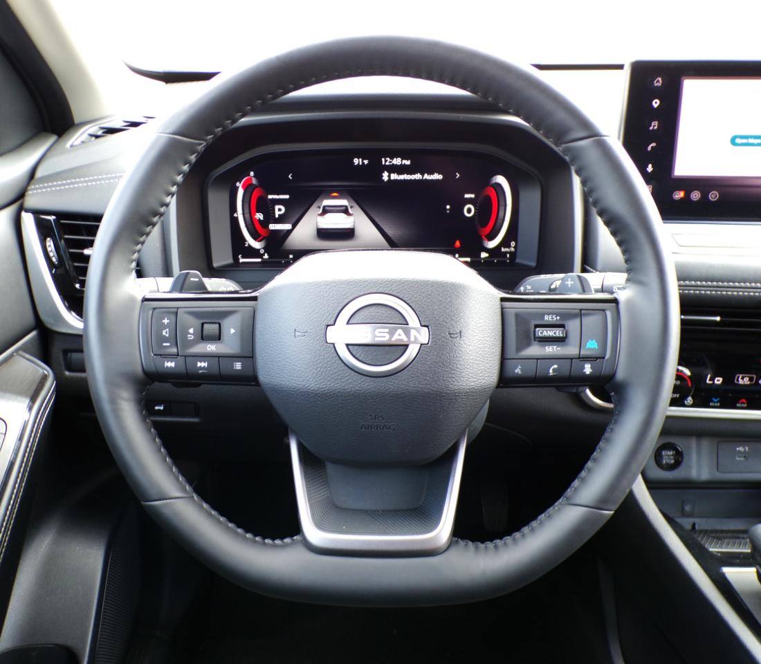 2025 Nissan Rogue SL - Photo 15