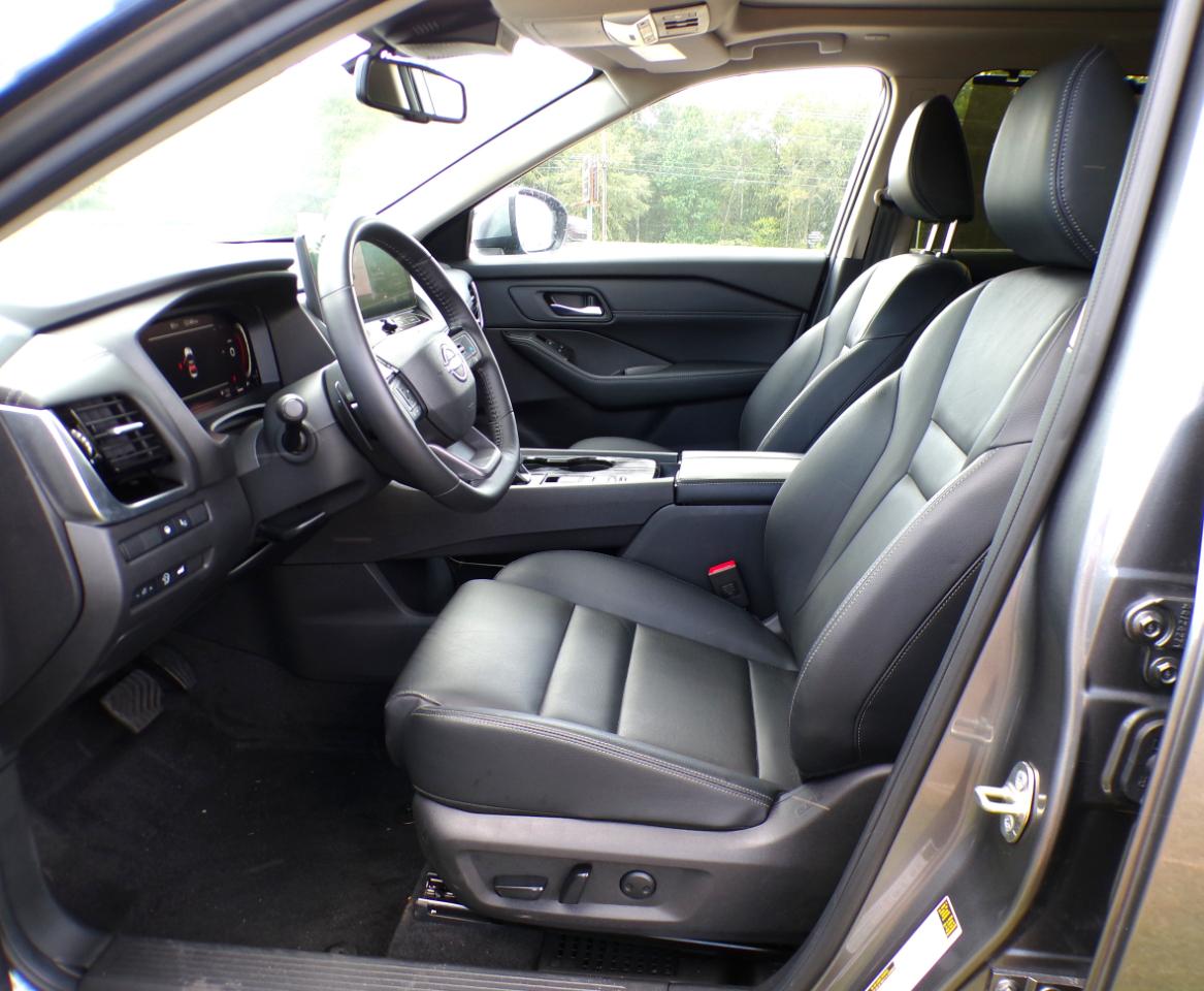 2025 Nissan Rogue SL - Photo 30