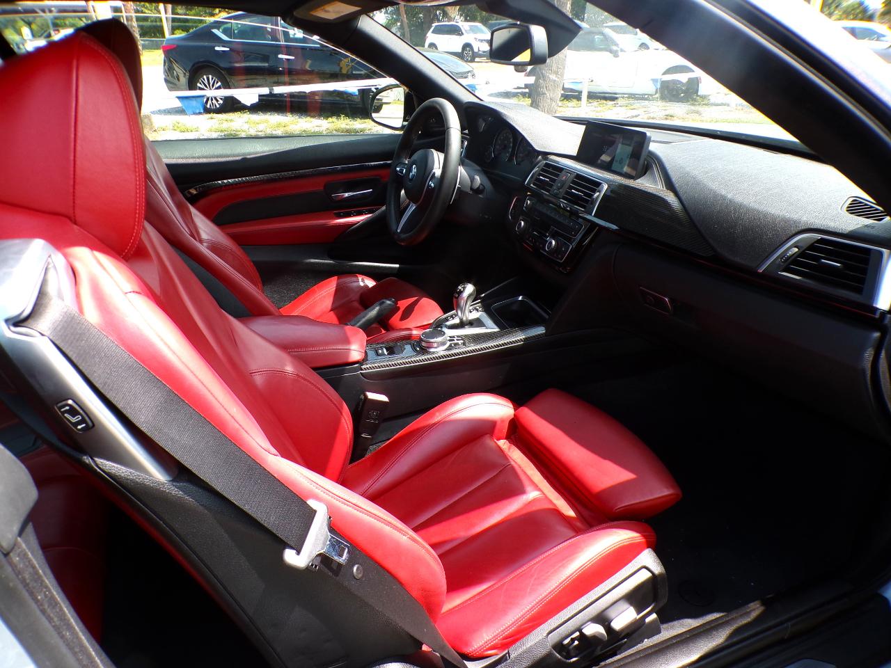 BMW M4 Convertible 2018