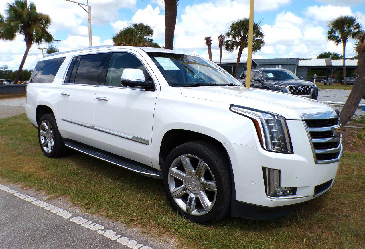 Cadillac Escalade ESV 2WD Luxury 2019