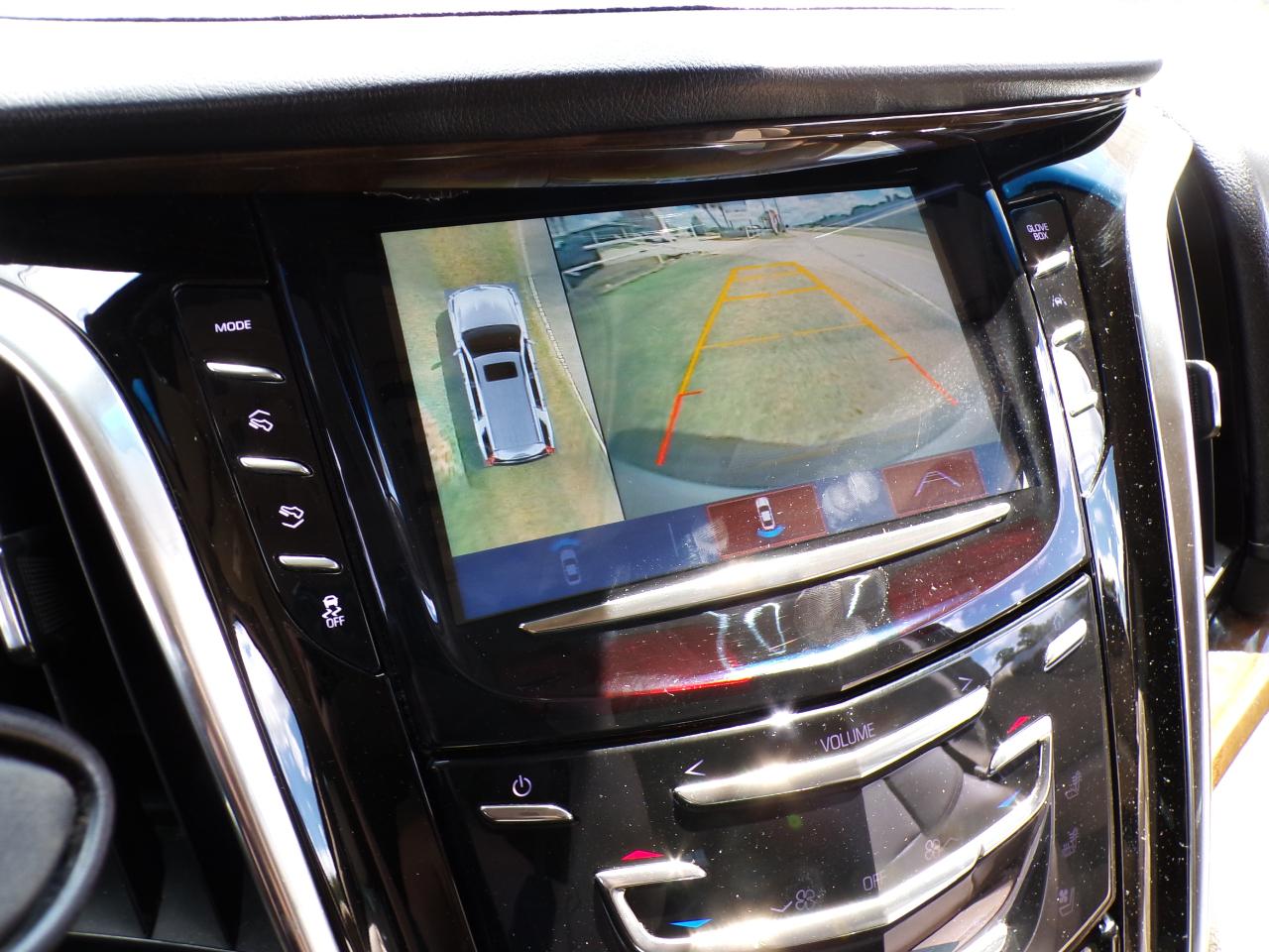 Cadillac Escalade ESV 2WD Luxury 2019