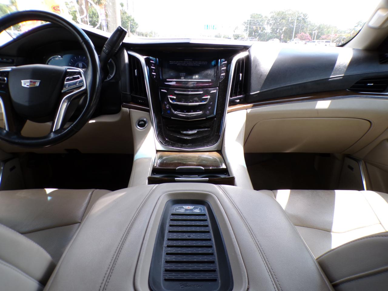Cadillac Escalade ESV 2WD Luxury 2019