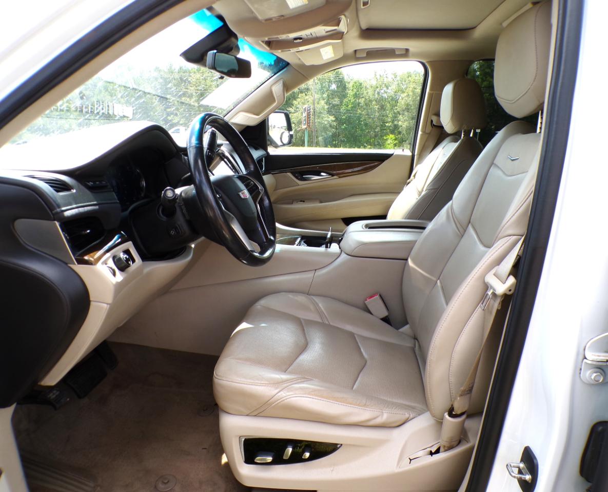 Cadillac Escalade ESV 2WD Luxury 2019