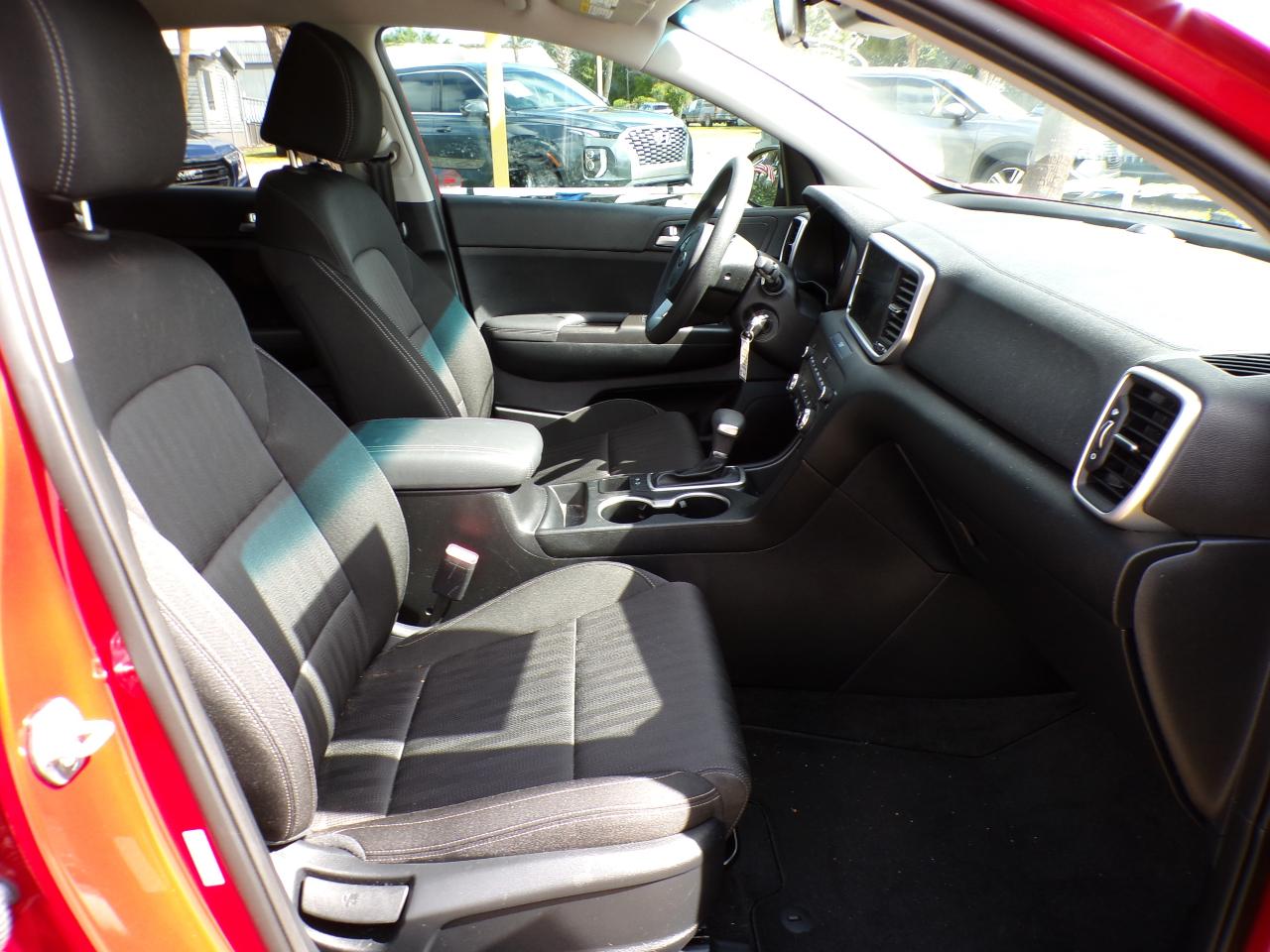 Kia Sportage LX FWD 2022