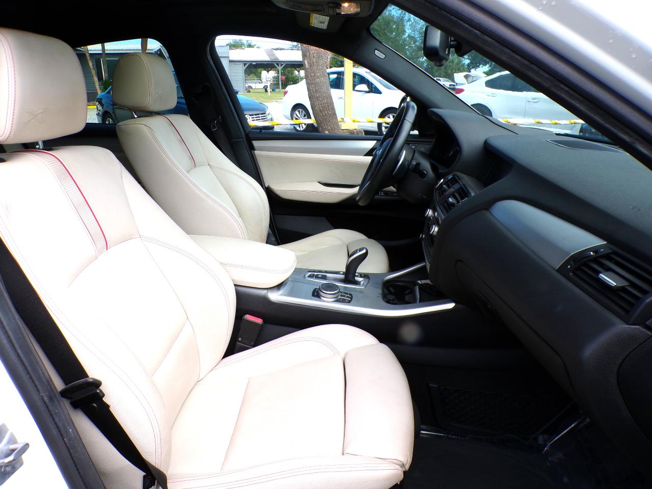 BMW X4 photo 14