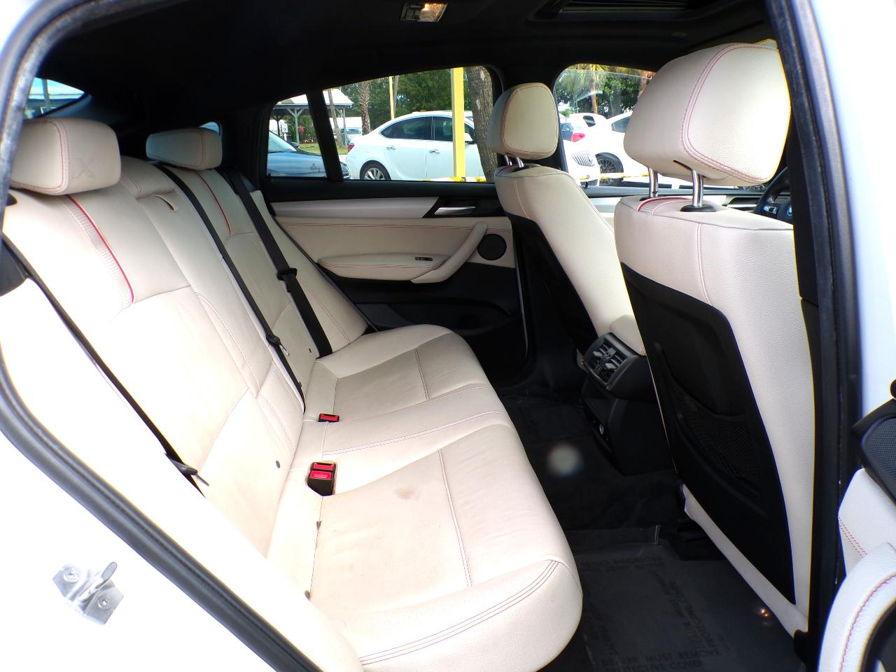 BMW X4 photo 20