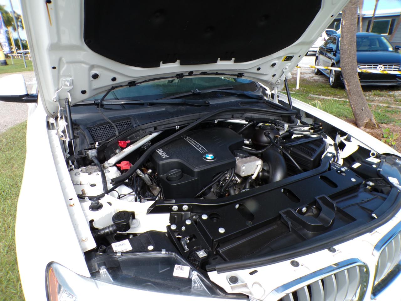 BMW X4 photo 6