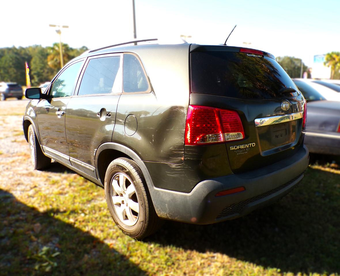 Kia Sorento LX 2WD 2011