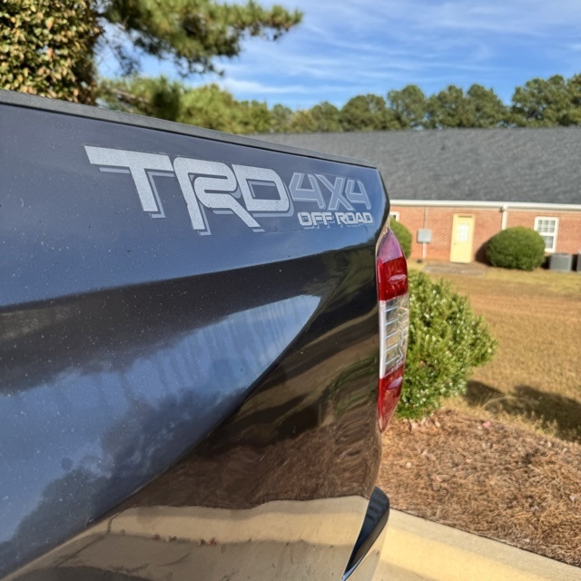 Toyota Tundra  2015 Toyota Tundra  2015