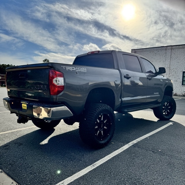 Toyota Tundra  2015 Toyota Tundra  2015