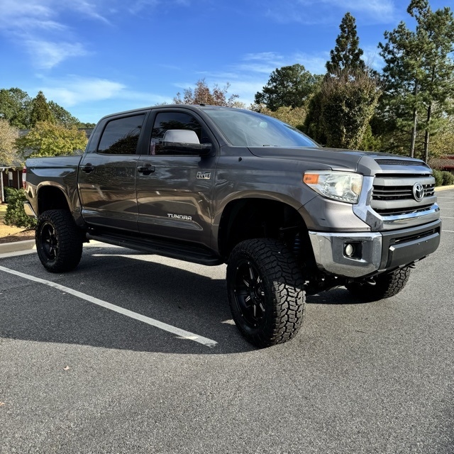 Toyota Tundra  2015 Toyota Tundra  2015