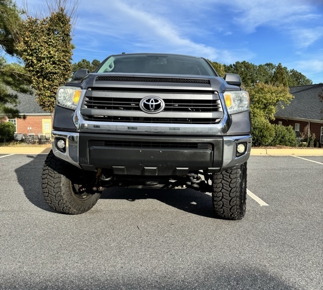 Toyota Tundra  2015 Toyota Tundra  2015