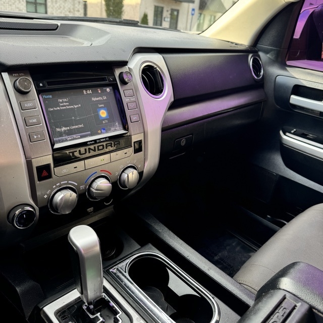 Toyota Tundra  2015 Toyota Tundra  2015