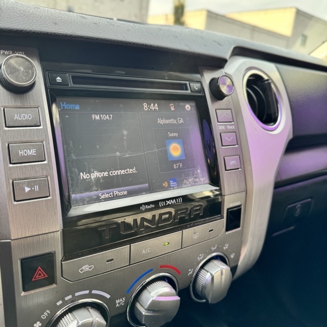 Toyota Tundra  2015 Toyota Tundra  2015