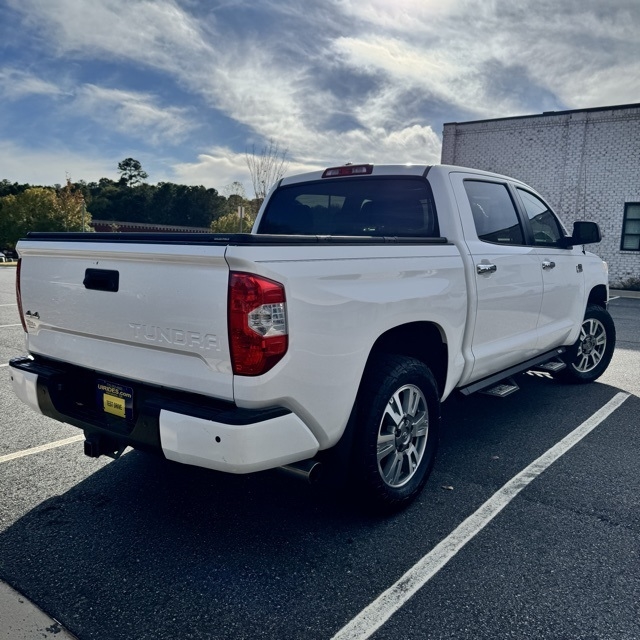 Toyota Tundra  2015 Toyota Tundra  2015