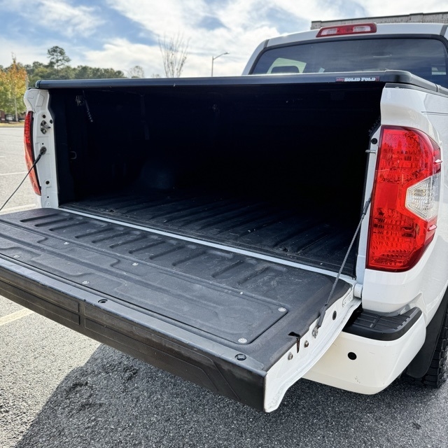 Toyota Tundra  2015 Toyota Tundra  2015