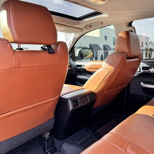 Toyota Tundra  2015 Toyota Tundra  2015