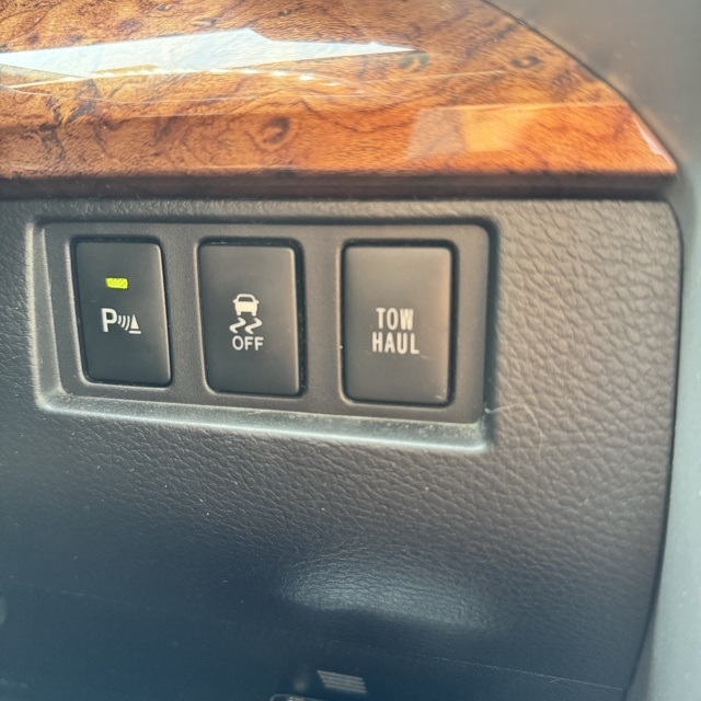 Toyota Tundra  2015 Toyota Tundra  2015